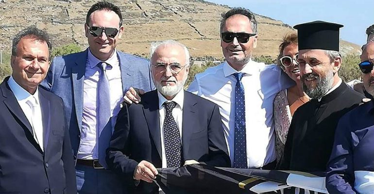 Στην Τήνο ο Σαββίδης (pics)