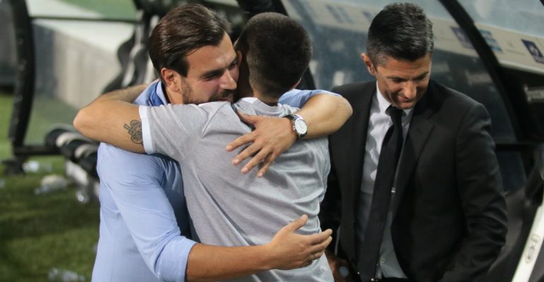 «Μήνυμα» Σαββίδη για Κυριάκο (pic)