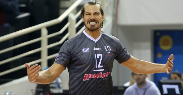 Στην Τρεντίνο ο Τζούριτς