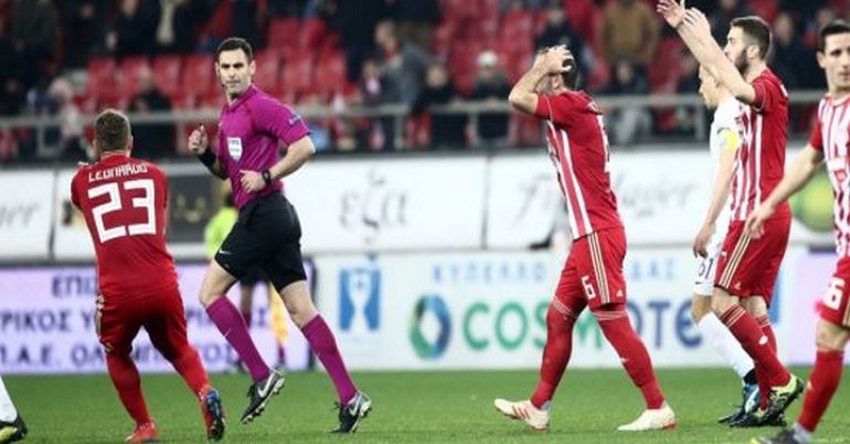 Η γελοιότητα Κομίνη και το παρασκήνιο!