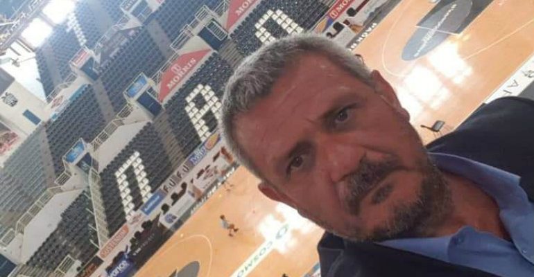 Θέλει τις μετοχές ο Καραμάνος