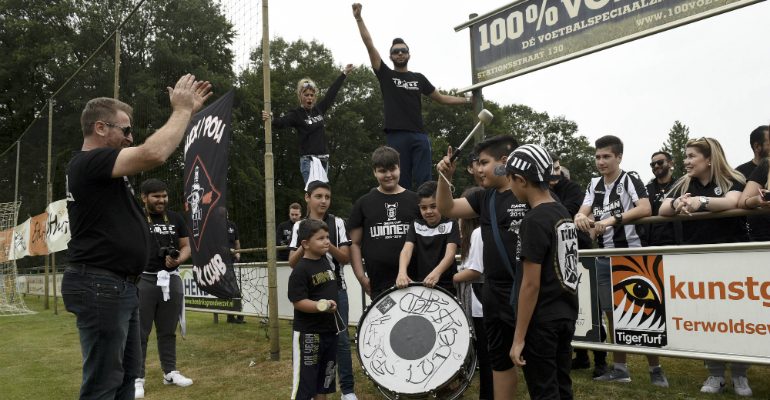 «Ασπρόμαυρη» Ολλανδία! (pics)