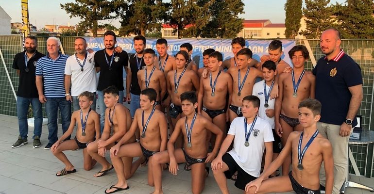 Ασημένια τα «αετόπουλα»