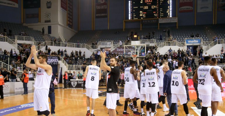 Συνεχίζει στα… ρηχά