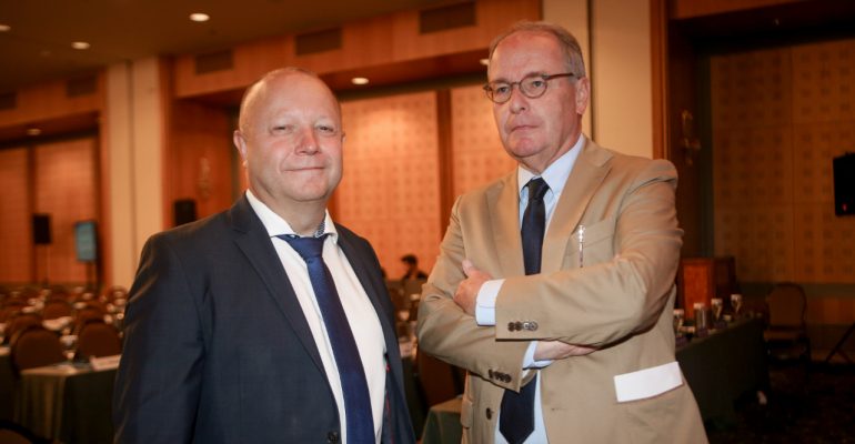 Βόμβα: Σκέψεις της FIFA να αποσύρει την επιτροπεία!