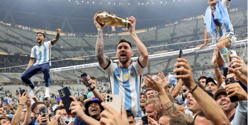 Μέσι: «Αυτό το Mundial είναι για τον Μαραντόνα»