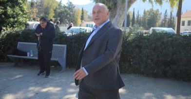 Βόλος: «Δεν θα ανεβούμε σε κανένα άρμα»