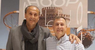 Κόρφας: «Ω Μπάνε Μπάνε!» (video)