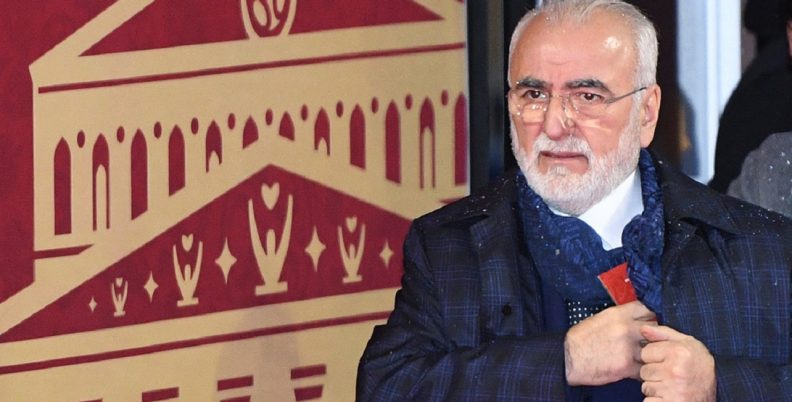 Το άλλο πρόσωπο του Ιβάν Σαββίδη (pics)