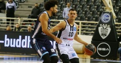 Φρίντρικσον: «Αυτά είπε ο κόουτς στο ημίχρονο»
